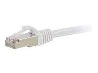 C2G Cat5e Booted Shielded (STP) Network Patch Cable - Koblingskabel - RJ-45 (hann) til RJ-45 (hann) - 2 m - STP - CAT 5e - formstøpt - hvit 83881